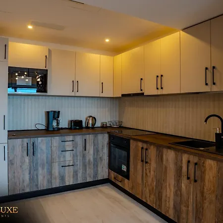 Yamaluxe Apartments - Huge - Confort & Luxury With Great View Bucharest Exterior photo